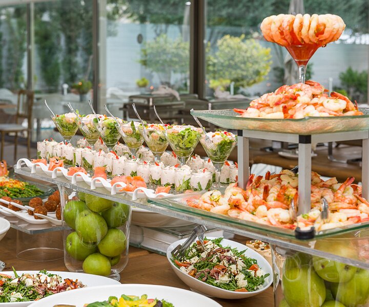 _DSC7352 New Year's Day lunch buffet at Alasia boutique hotel.