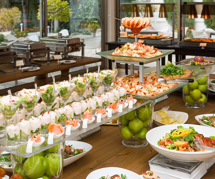 _DSC7360 New Year's Day lunch buffet at Alasia boutique hotel.