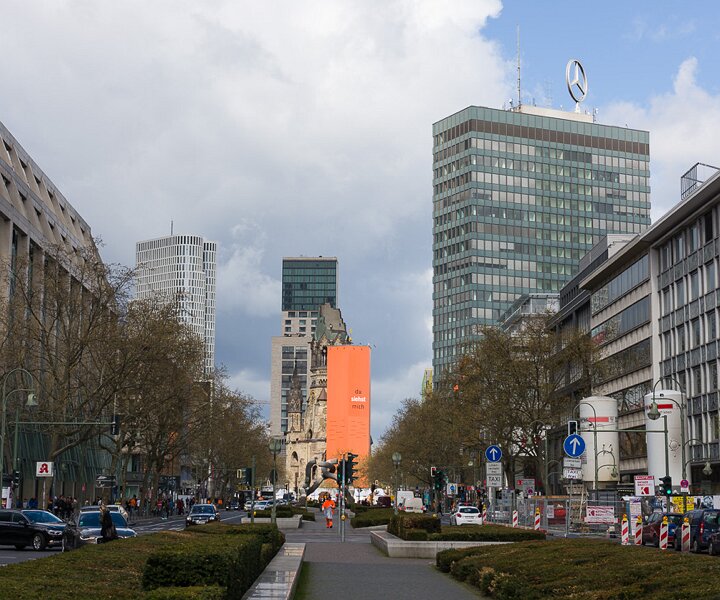 _DSC7977 Walking on Tauentzienstraße in Berlin.