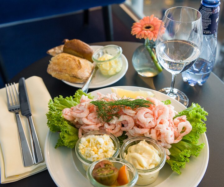 _DSC9168 Delicious shrimp sandwich at Pontus in the Air lounge at Arlanda airport.