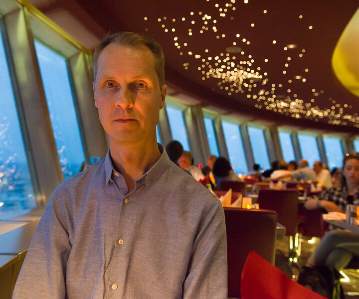_DSC9200 Arto having dinner at the restaurant of the TV-tower in Berlin.