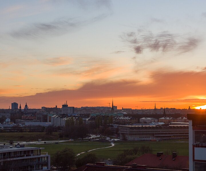 _DSC0206 View of Stockholm from Gärdet, early sunset in November.
