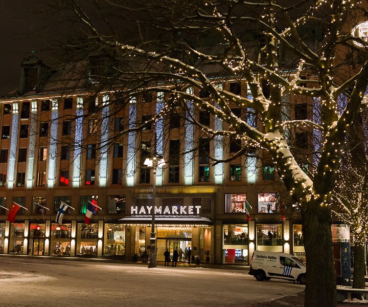 _DSC1226 The Haymarket hotel.