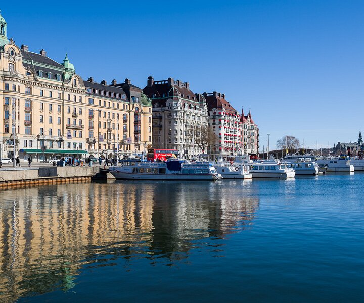 _DSC1894 View of Strandvägen from Nybrokajen.