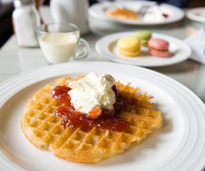 _DSC3420 Delicious freshly prepared waffles with strawberry jam and fresh cream at Hasselbacken.