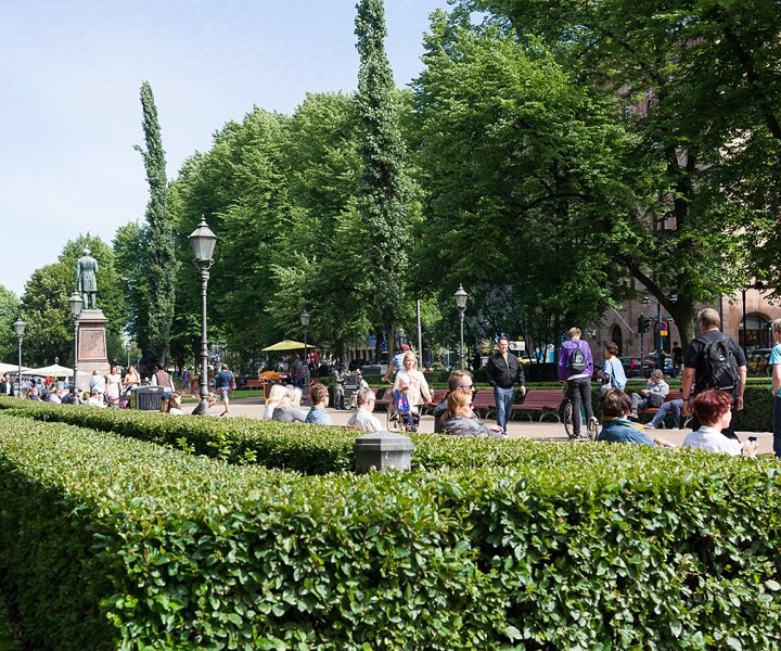 _DSC3552 At the esplanade in Helsinki.