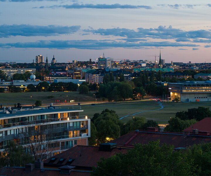 _DSC1800 Late summer evening view of Stockholm from Gärdet.