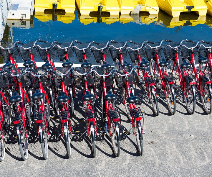 _DSC2002 Bicycles.