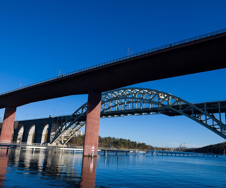 _DSC3692 Bridges at Liljeholmen.