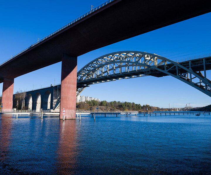 _DSC3702 Bridges at Liljeholmen.