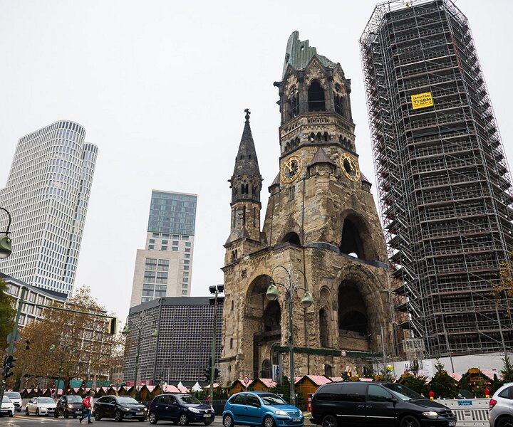 _DSC3857 The Kaiser Wilhelm Memorial Church in grey November.
