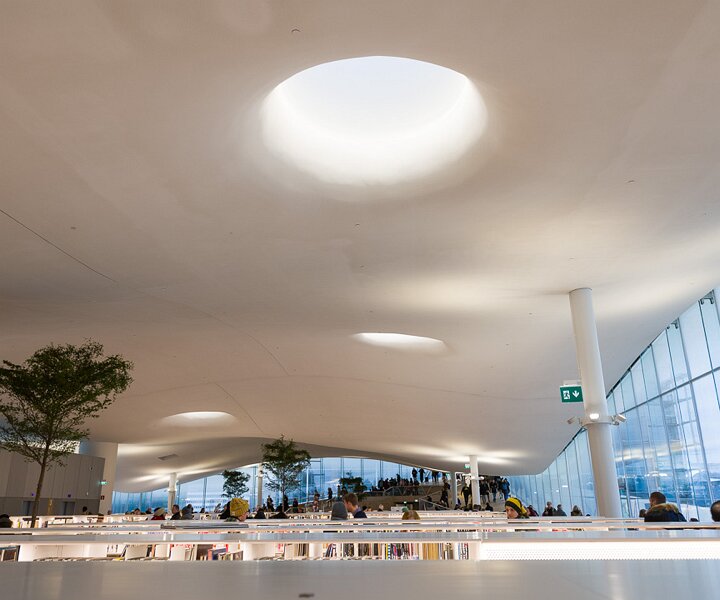 _DSC4111 At Oodi, the new Helsinki Central Library.