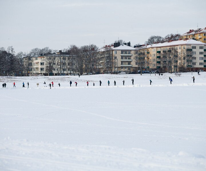 _DSC6044 Skiers at Gärdet in January.