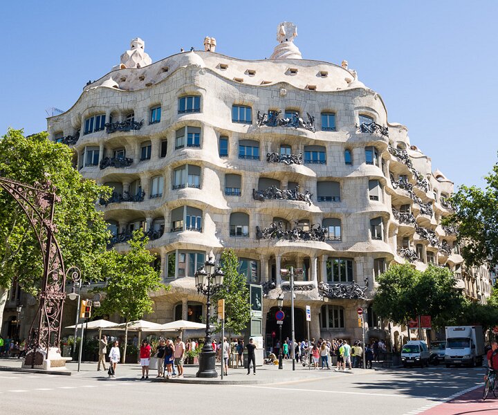 _DSC8222 Casa Milà (La Pedrera) in Barcelona.