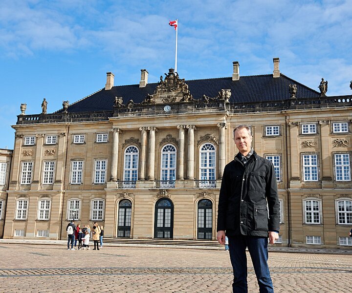 _DSC1026 Arto at Amalienborg Royal Palace in Copenhagen.