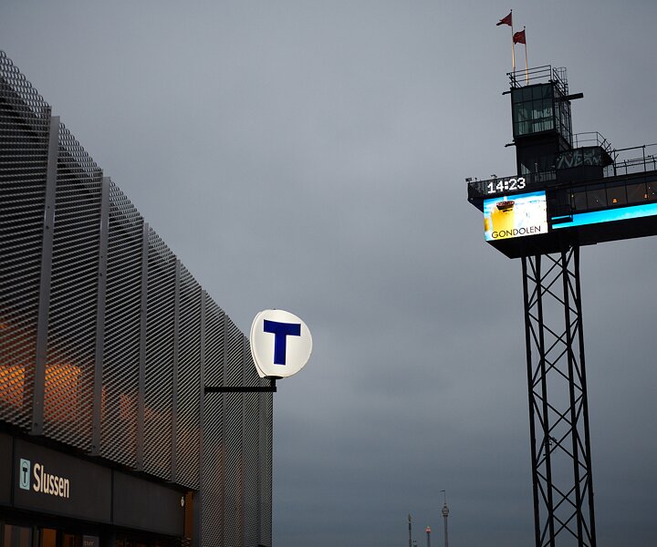 _DSC1400 At Slussen in November.