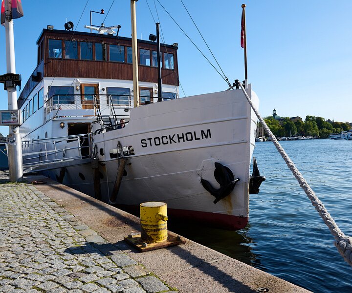 _DSC6447 Ship at Strandvägen.