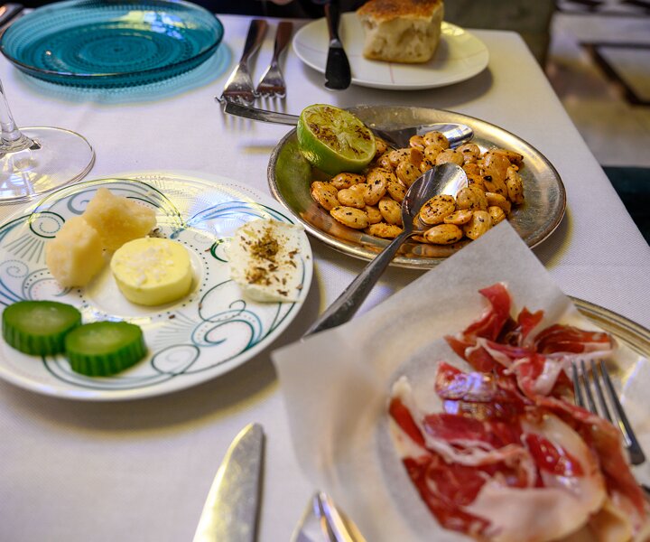 _DSC2696 Marcona almonds and Pata Negra shoulder at Bank Hotel.