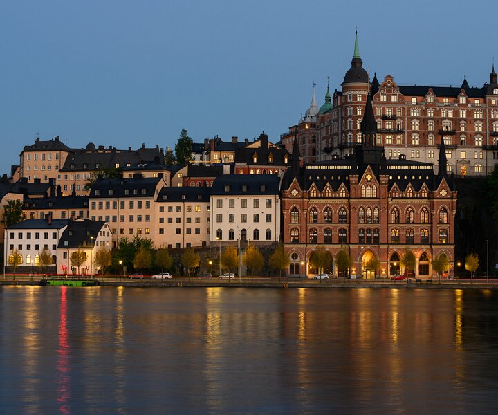 _DSC3138 Stockholm, summer night city.