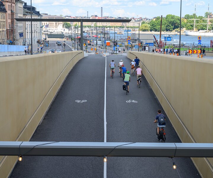 _DSC3399 At the Golden Bridge at Slussen.