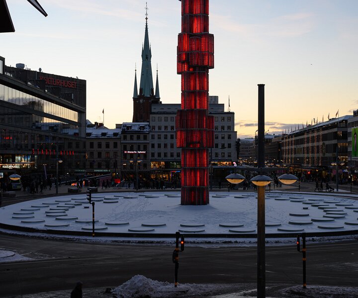 _DSC5359 Sergels torg in December, sunset in early afternoon.