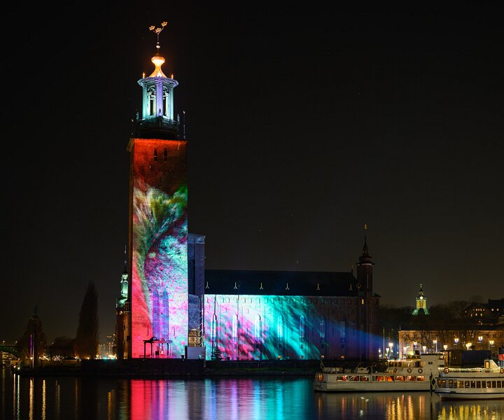 _DSC5466 Stockholm City Hall with the Nobel Lights.