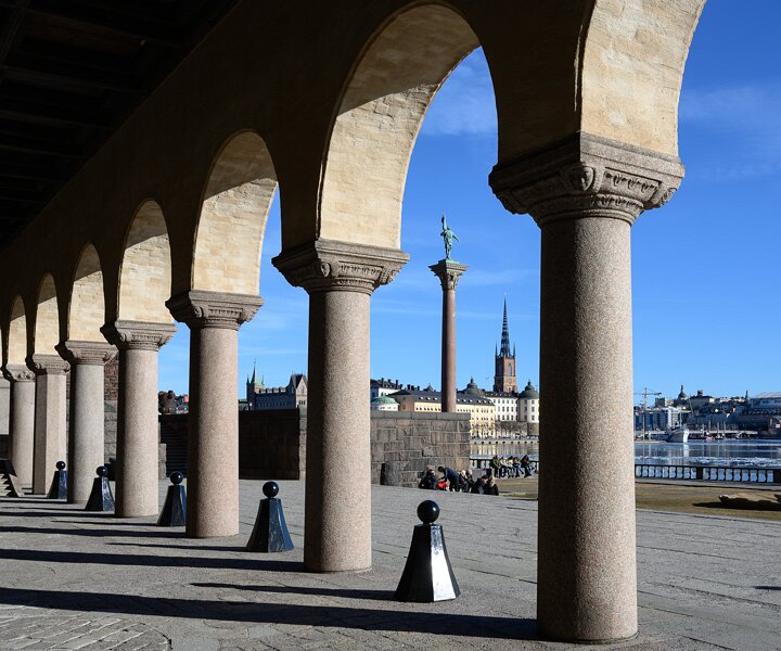 _DSC7646 Enjoying the sun of spring at the Stockholm City Hall.