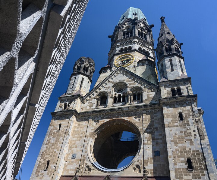 _DSC4473 Kaiser-Wilhelm memorial church in Berlin.