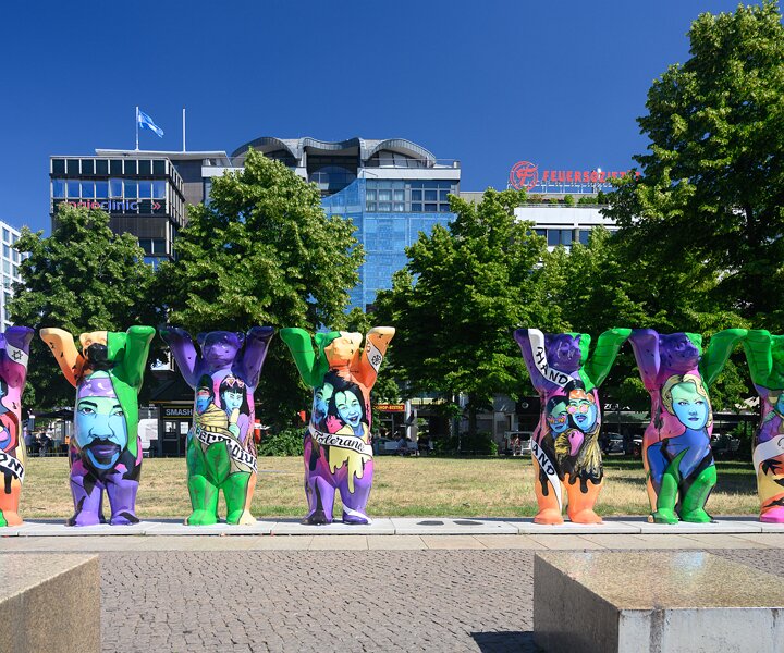 _DSC4491 Berlin bears at Wittenbergplatz.
