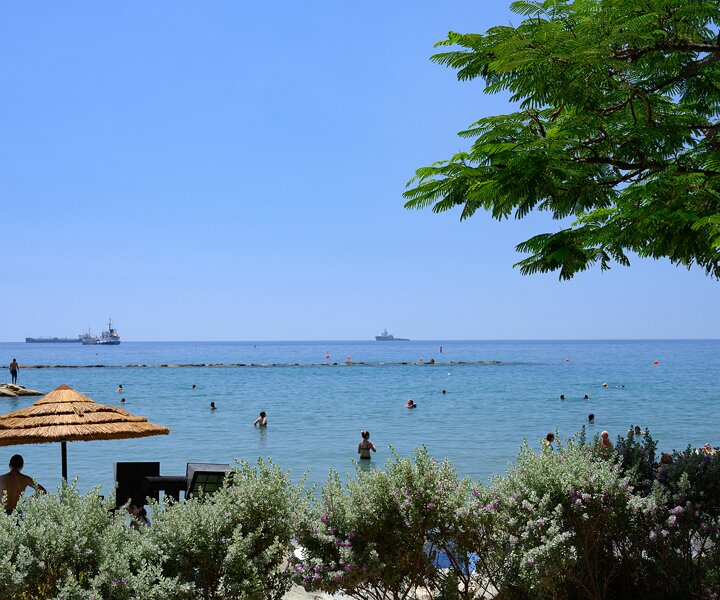 _DSC5206 By the beach in Limassol.