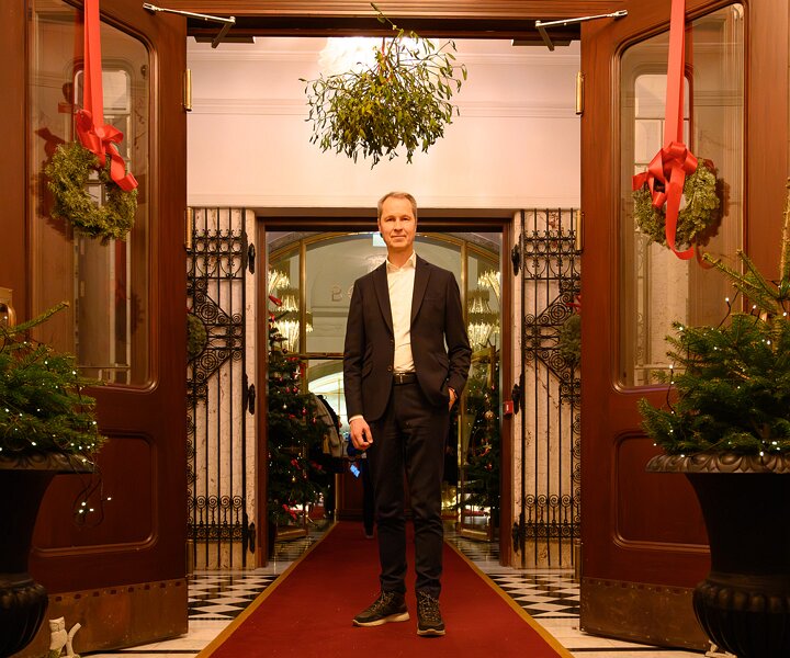 _DSC0266 Arto at Bank Hotel.